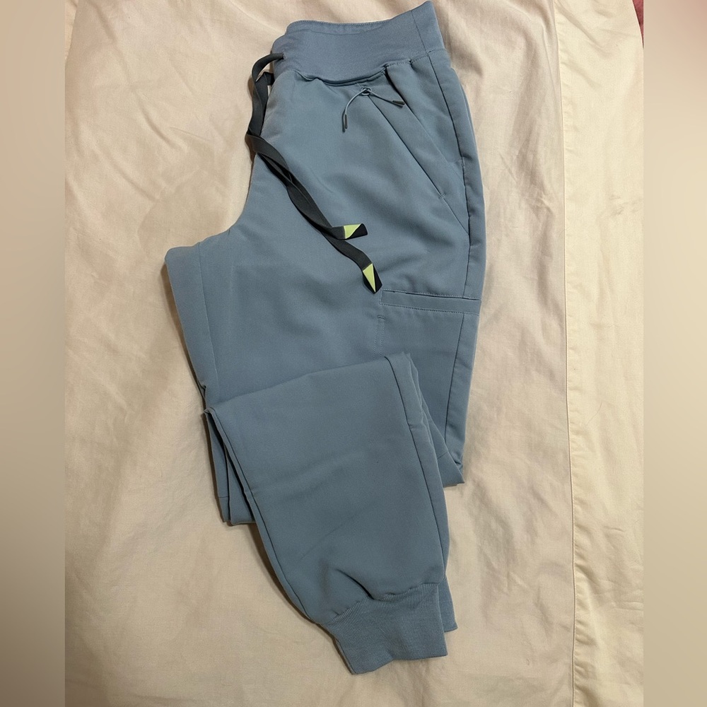 FIGS Dusty Blue High Waisted Zamora Joggers. Small Petite.